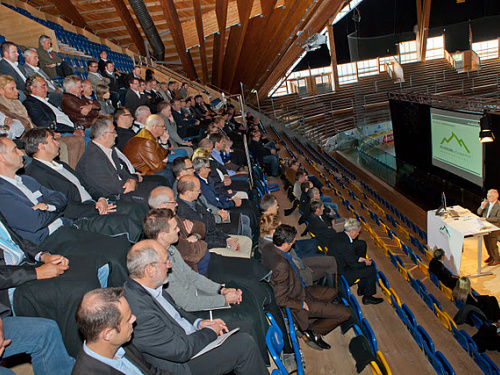 Vaillant Arena - Versammlung