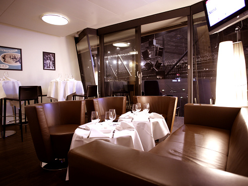 Loge